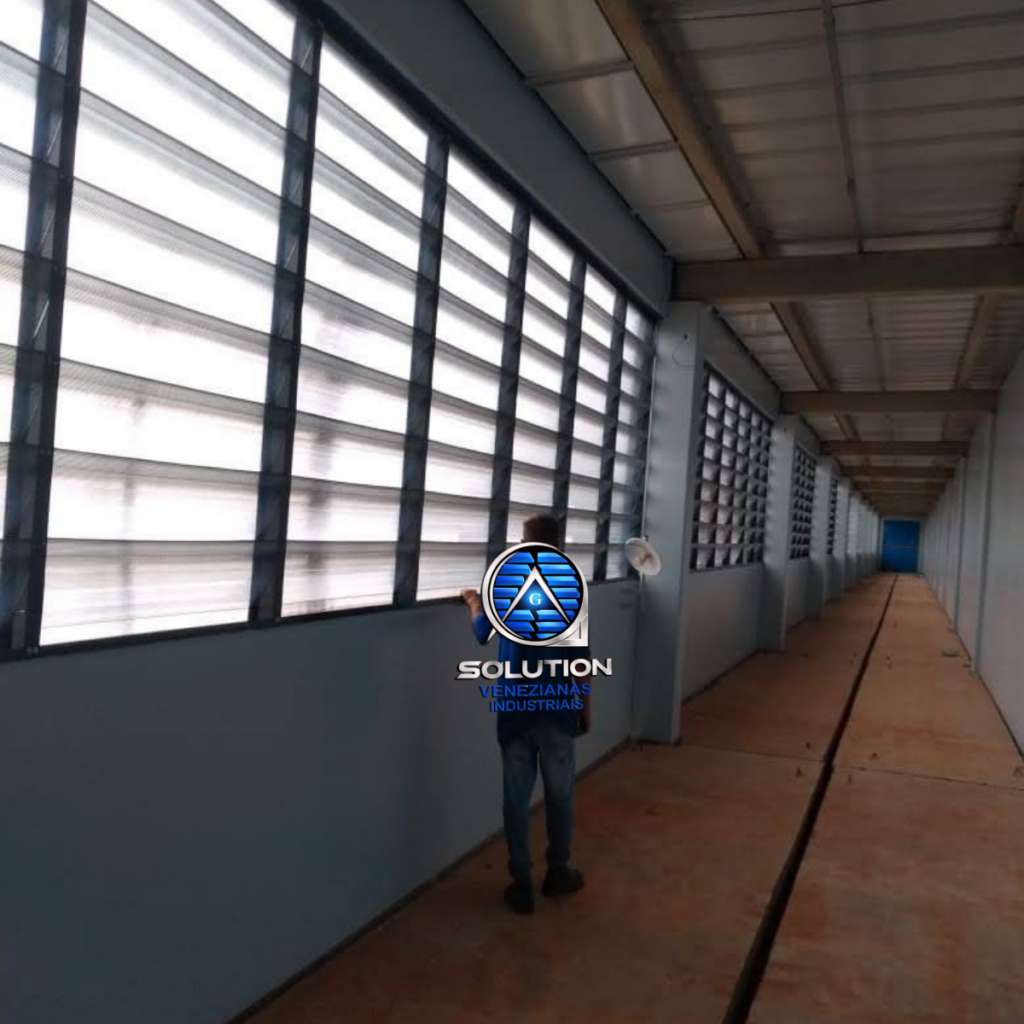 Venezianas Industriais para Centros de Distribuição Venezianas industriais instaladas em centro de distribuição